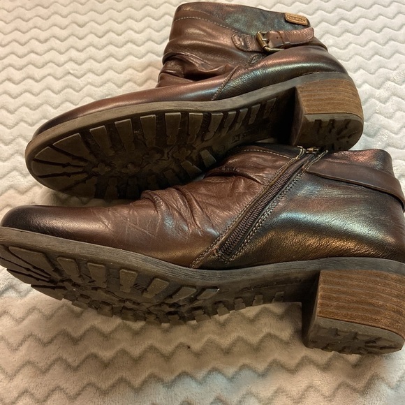 Pikolinos Zippered Slouch Stacked Heeled Ankle Bootie Buttery Soft Leather - Picture 14 of 16